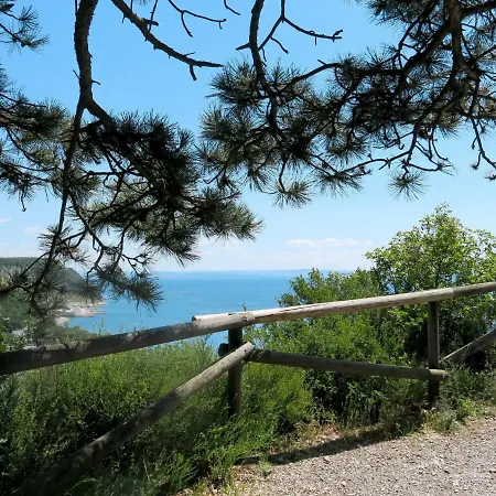 בית נופש Camping Village Mare Pineta 103s